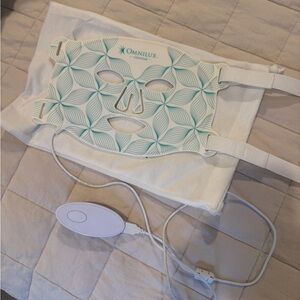 Omnilux Contour LED Face Mask - White and Blue